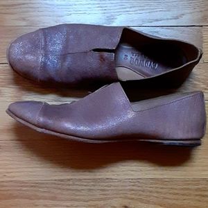 Cydwoq shoes, size 40
